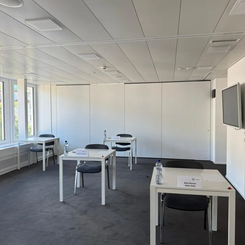 ils-stgallen-exam-classroom-4